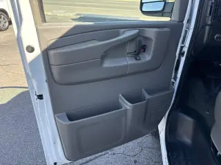 2013 Chevrolet Express Passenger LT