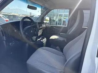 2013 Chevrolet Express Passenger LT