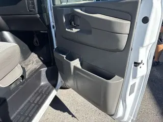 2013 Chevrolet Express Passenger LT