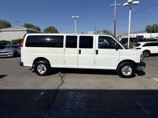 2013 Chevrolet Express Passenger LT