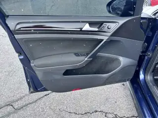 2016 Volkswagen Golf GTI S w/Performance Pkg