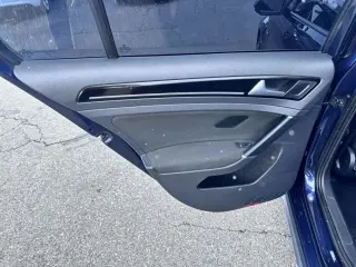 2016 Volkswagen Golf GTI S w/Performance Pkg