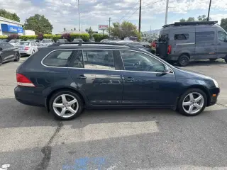 2009 Volkswagen Jetta SportWagen SEL