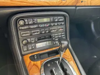 2006 Jaguar XK8 XK8