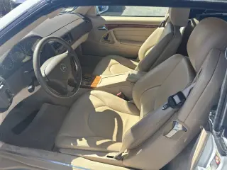 2001 Mercedes-Benz SL500 