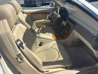2001 Mercedes-Benz SL500 