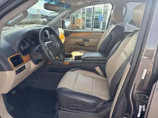 2013 Nissan Armada Platinum