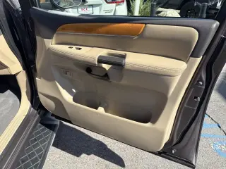 2013 Nissan Armada Platinum