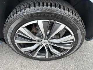 2022 Volvo XC60 Momentum