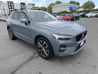 2022 Volvo XC60 Momentum