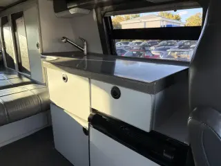 2010 Ford Econoline Cargo Van Commercial
