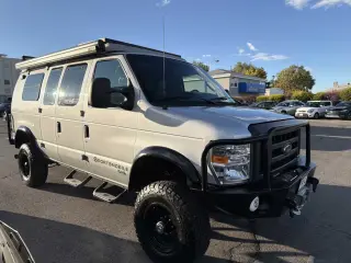 2010 Ford Econoline Cargo Van Commercial