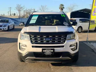 2016 Ford Explorer
XLT