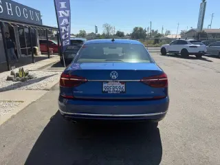 2017 Volkswagen Passat
1.8T SE