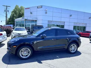 2021 Porsche Macan 
