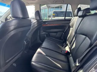 2011 Subaru Outback 2.5i Limited Pwr Moon