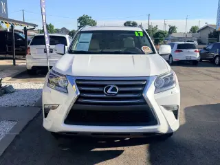 2017 Lexus GX 460
Base