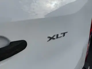2018 Ford Transit Passenger Wagon XLT