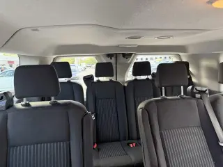 2018 Ford Transit Passenger Wagon XLT