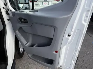 2018 Ford Transit Passenger Wagon XLT