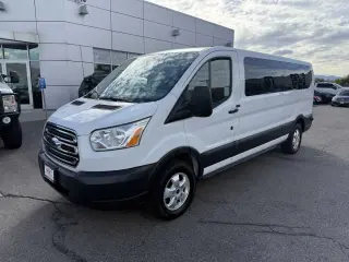 2018 Ford Transit Passenger Wagon XLT