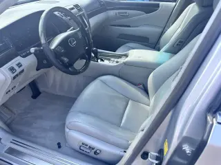 2007 Lexus LS 460 LWB
