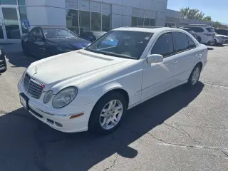 2005 Mercedes-Benz E320 Sedan
