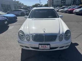 2005 Mercedes-Benz E320 Sedan