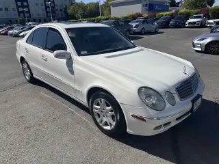 2005 Mercedes-Benz E320 Sedan