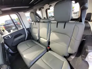 Jeep Wrangler 2024 4x4 Altura Alta 4xe SUV de 4 puertas