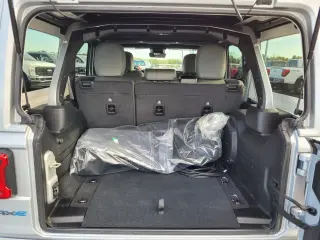 Jeep Wrangler 2024 4x4 Altura Alta 4xe SUV de 4 puertas