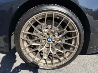 2025 BMW M4 CS