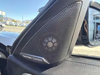 2025 BMW M4 CS