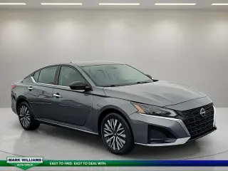 Nissan Altima 2024 AWD 2.5 SV 4dr Sedan