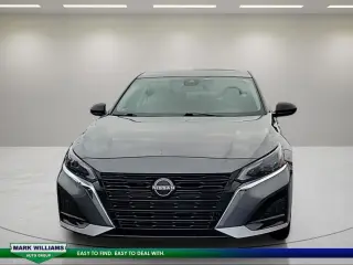 Nissan Altima 2024 AWD 2.5 SV 4dr Sedan