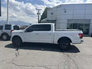 2017 Ford F-150 Platinum