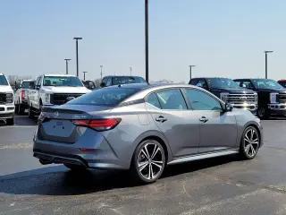 Nissan Sentra 2022 SR 4dr Sedan