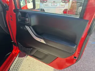 2017 Jeep Wrangler Sahara