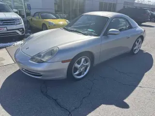 2001 Porsche 911 Carrera 