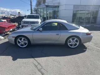 2001 Porsche 911 Carrera 