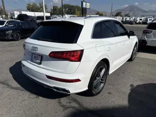 2018 Audi SQ5 Premium Plus