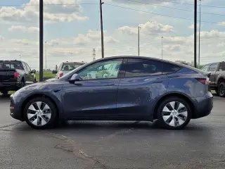 Tesla Model Y 2022 AWD Long Range 4dr Crossover