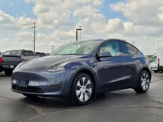 Tesla Model Y 2022 AWD Long Range 4dr Crossover