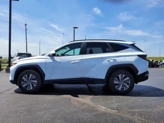 Hyundai TUCSON Hybrid 2022 AWD Blue 4dr SUV