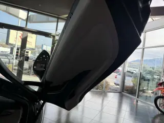 2014 BMW i8 