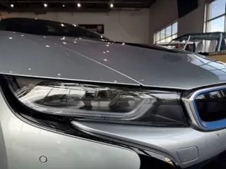 2014 BMW i8 