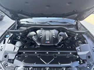 2022 BMW X6 M 