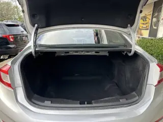 2018 Chevrolet Cruze LS Auto