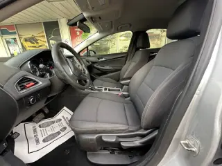 2018 Chevrolet Cruze LS Auto