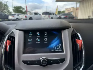 2018 Chevrolet Cruze LS Auto
